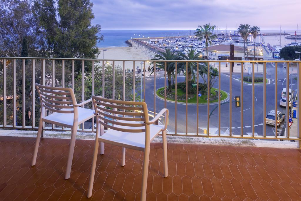 Monica Mar Apartments Камбрілс Екстер'єр фото